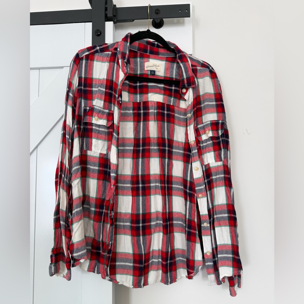 Universal Thread Red and White Plaid Button Down Shirt